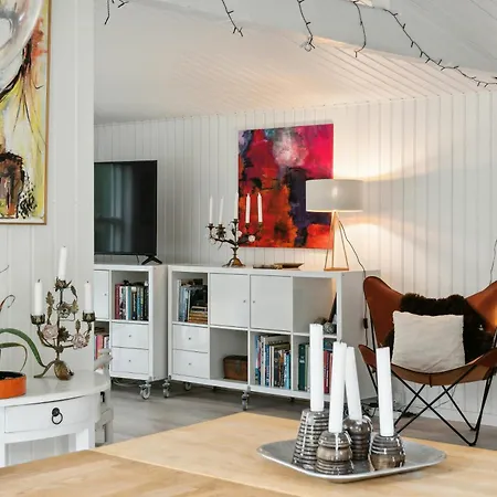 בית נופש Beautiful In Asserbo's Wooded Area