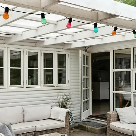 בית נופש Beautiful In Asserbo's Wooded Area *